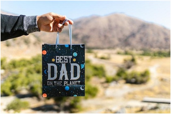 6 Best Gift Ideas for Dads this Holiday Season